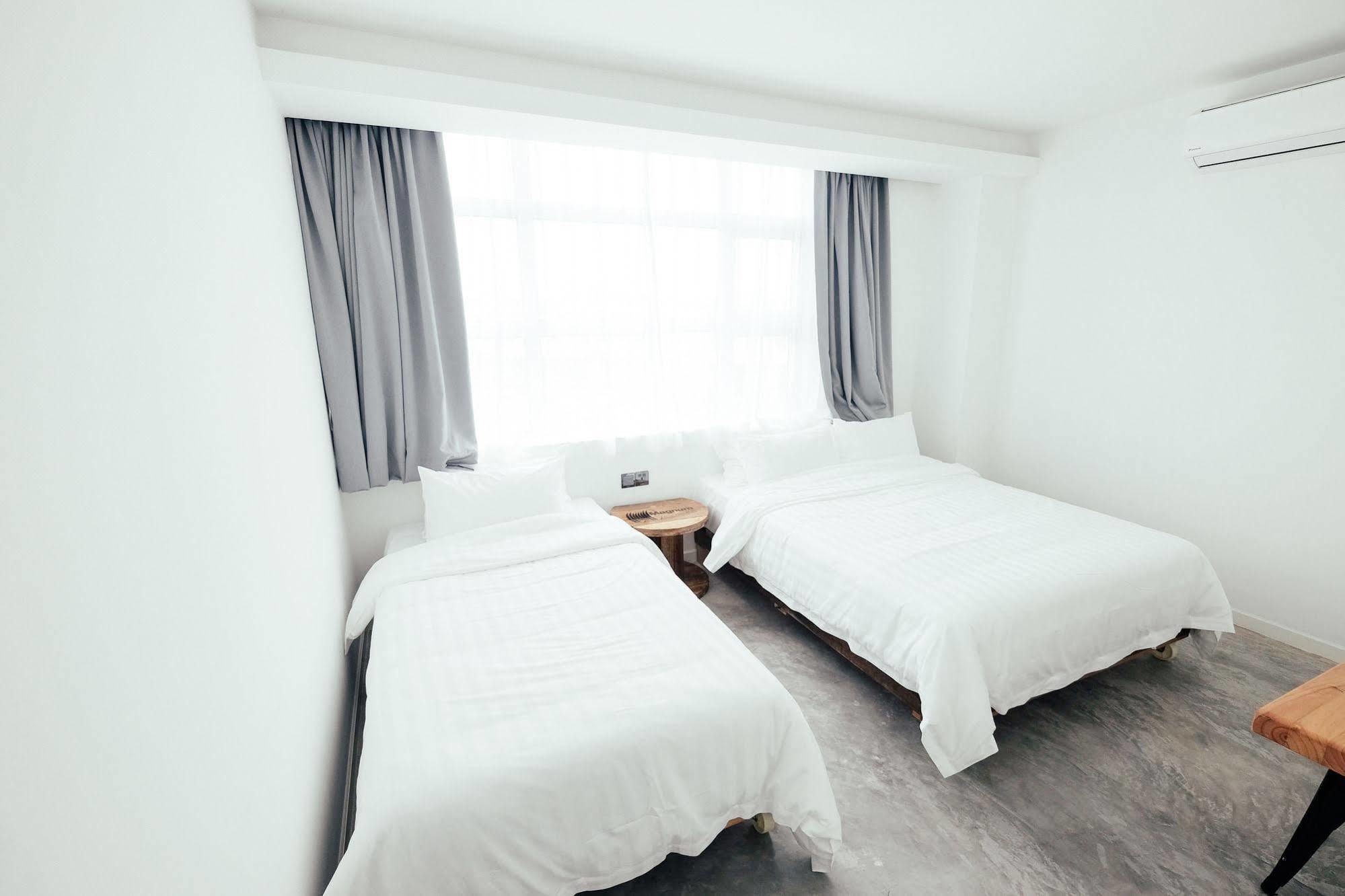 White Loft Hotel Malacca Exterior foto